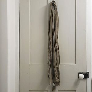 Ladies grey scarf
